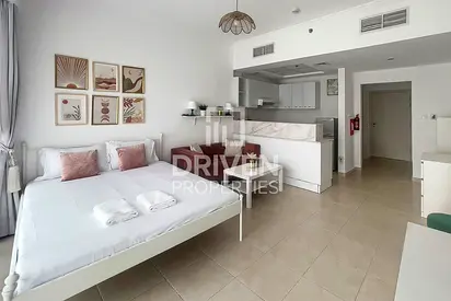 Top Tier Unit | Prime Location | Flexible Cheques