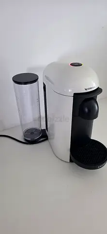 Nespresso Vertuo plus coffee machine Like New