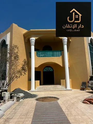 *Golden opportunity for rent: 2-story villa in Al Tarfa area* *Strategic location | Window AC units*