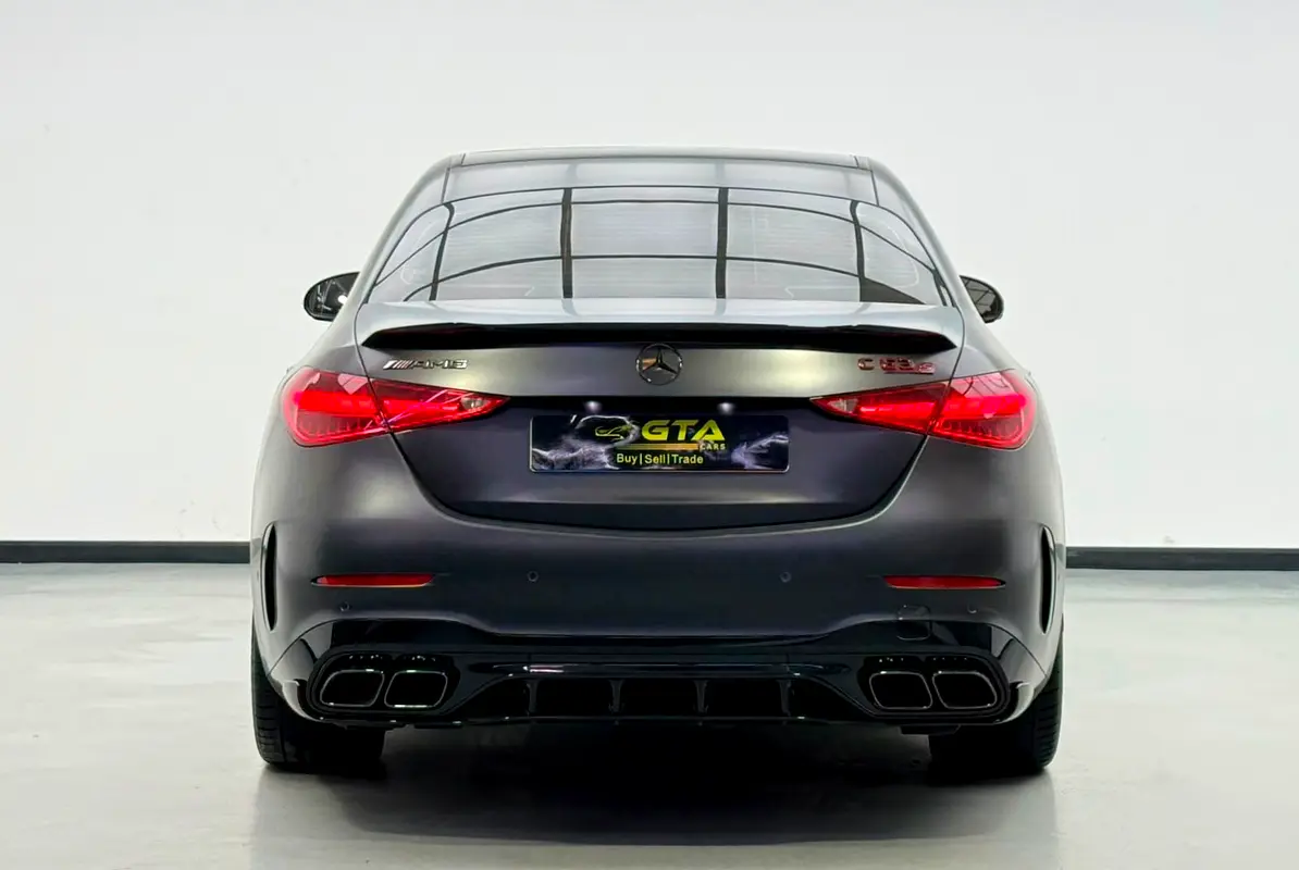 Mercedes-Benz C-Class 2024