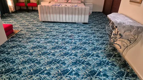 Used blue abstract patterned wall-to-wall carpet - good condition Size 4×5 meters ( 400*500 cm)