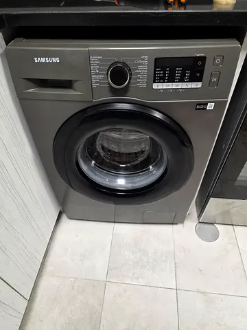 Samsung 8kg Washing machine latest model excellent condition