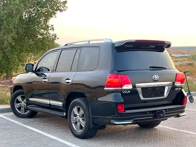 صورة 6 لـ 2015 Toyota LAND CRUISER