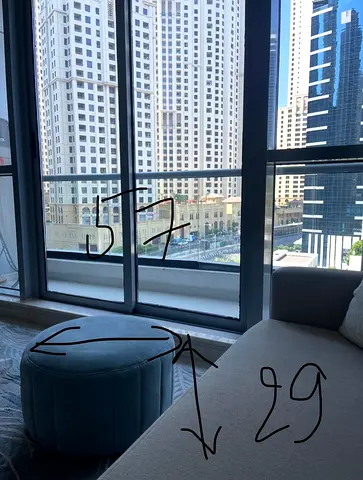 Footstool/pouf