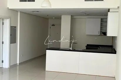 Boulevard View | High Floor | Unfurnished