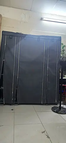 Portable fabric wardrobe organizer with zip cover - black