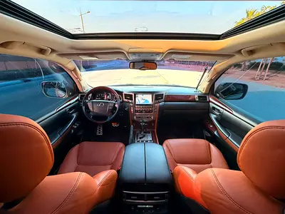 صورة 13 لـ 2015 Lexus LX-SERIES