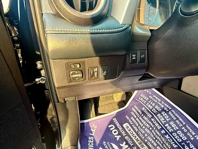 صورة 8 لـ 2018 Toyota RAV 4