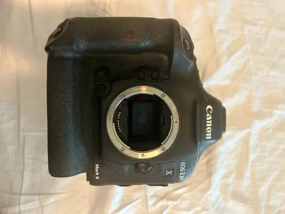 Canon EOS-1D X Mark II DSLR Body - Good Working Condition