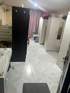 Executive Bed space available for male nearby metro Sharaf DG Al Mankhool