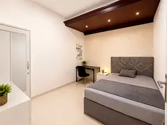 Single room near Mall of the Emirates Al Barsha 3