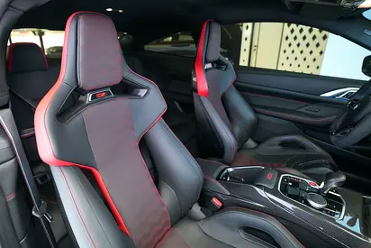 2025 BMW M4 缩略图 8