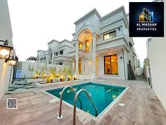 Classic villa for sale in a prime location with custom finishes and a roof terrace. Price includes r