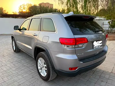 Jeep Grand Cherokee Laredo 2018 | GCC Specs | Well Maintained