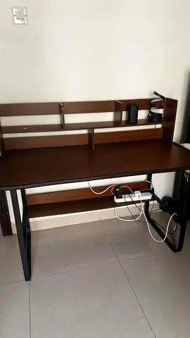 Modern office desk cum computer table for sale.price is negotiable.
