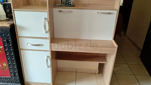 study table - good condition, for immediate sale