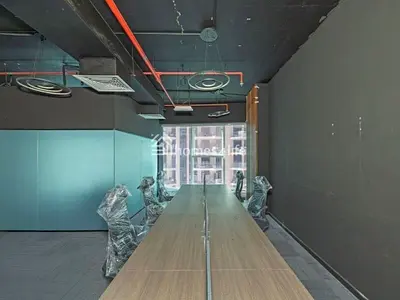 Canal View | HIGH FLOOR | Close to Metro |