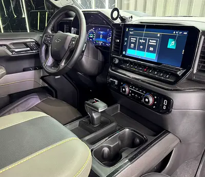 2024 Chevrolet SILVERADO 1500 — миниатюра 15
