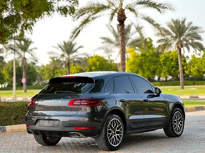 2018 Porsche MACAN 照片 3