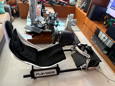 Playseat® Formula Instinct - F1® Edition Racing Simulator with Wheel (original) & Pedals (no motor)