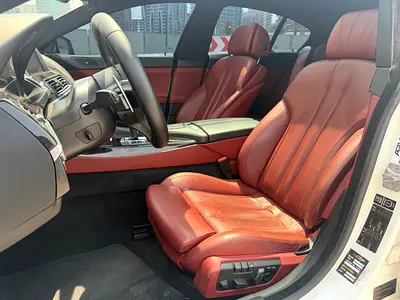 صورة 8 لـ 2014 BMW 6-SERIES