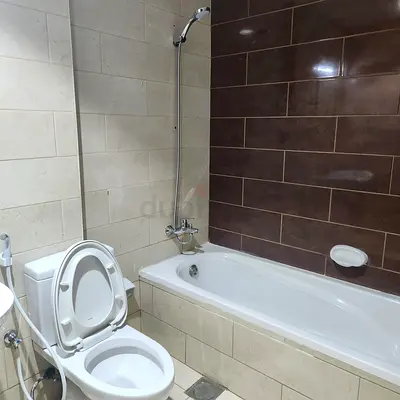 For Indian/Pakistani Lady-Fully Furnished Room with the attached WC is available in Al Yasmeen Tower