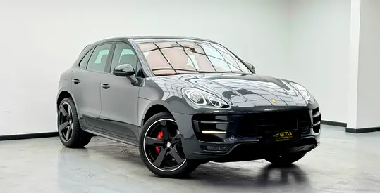 2017 Porsche MACAN photo 3