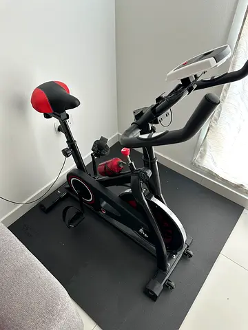 Indoor bike exercise machine