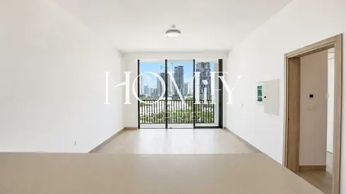 BRIGHT UNIT | PARK VIEWS | SPACIOUS LAYOUT