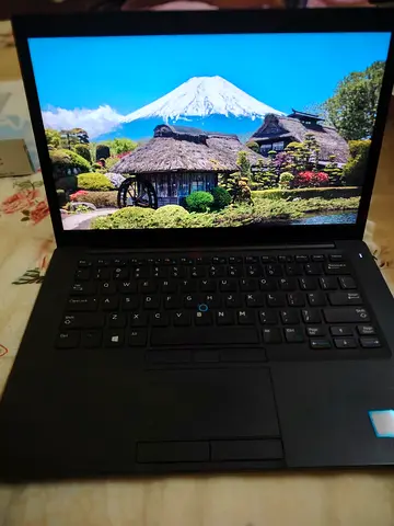 DELL LATITUDE 7490 TOUCH SCREEN IN BEST CONDITION