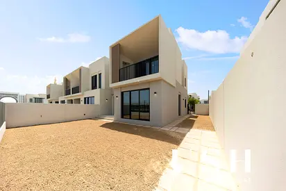 Luxury 4 Bedroom + Maid's Room | Spacious Family Home | Brand New