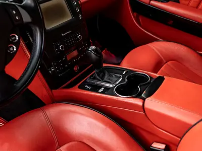 2010 Maserati QUATTROPORTE 照片 10