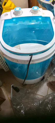 Portable mini washing machine