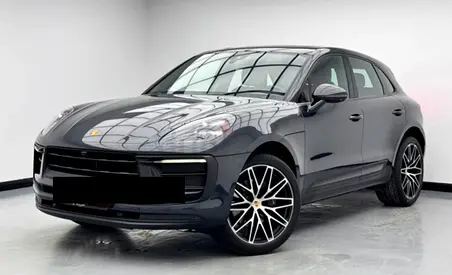 Porsche Macan Standard 2023 GCC Specs