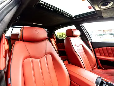 2010 Maserati QUATTROPORTE 照片 11