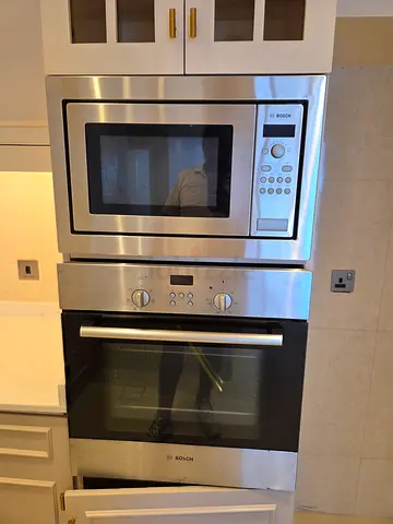 Built-in Bosch Microwave and Electric Oven - Stainless Steel (Set)