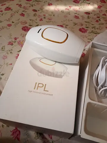 Handheld IPL Hair Removal Device with Box