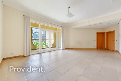 Palm Jumeirah | Ready to Move | Beach Access