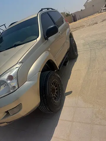 2005 Toyota PRADO photo 4