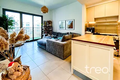 Spacious Unit | Pool View | 7.2% Yield