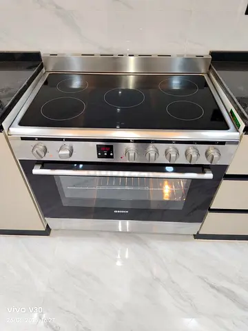 Bosch 5 Burners Full Electric Digital Cooking Range latest version 90cm