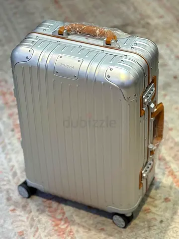 Rimova classic brown handle cabin