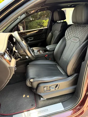 صورة 11 لـ 2021 Bentley BENTAYGA