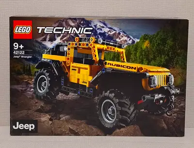 LEGO® Technic Jeep® Wrangler 42122 (665 pcs)(Retired Set)
