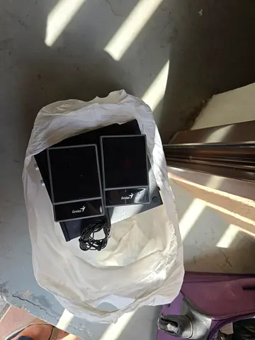 Compact computer speakers set - used, working