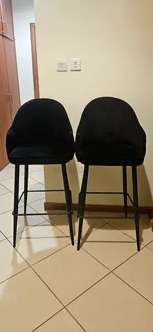 BAR STOOLS  Ottoman like new