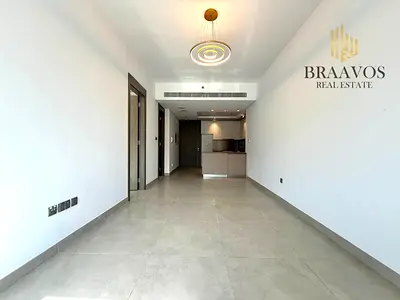 MULTIPLE CHEQUE | NEAR MALL | SPACIOUS