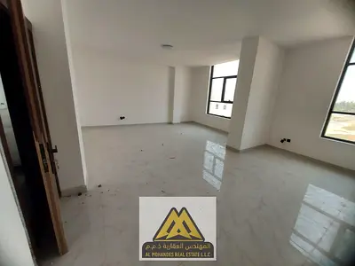 موقع ممتاز | سعر ممتاز | منطقة حيوي |  قريب من جميع الخدمات  | صيانة الدورية على المالك | اطلالة مفتوحة