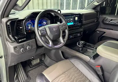 2024 Chevrolet SILVERADO 1500 — миниатюра 9