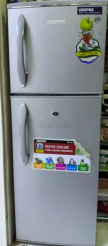 Geepas Double-Door Refrigerator - Compact Top Freezer, Good Condition